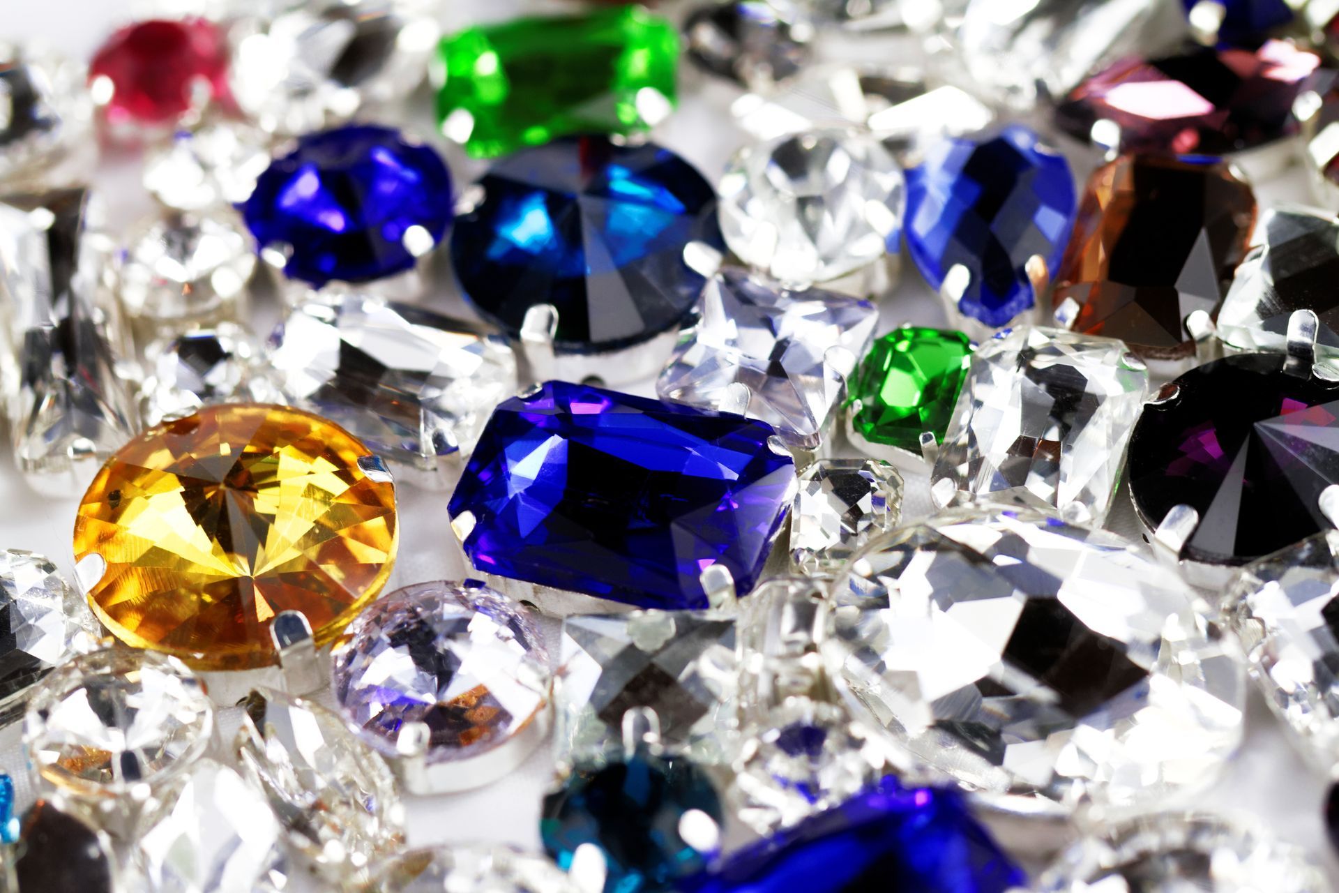 Crystal strasses