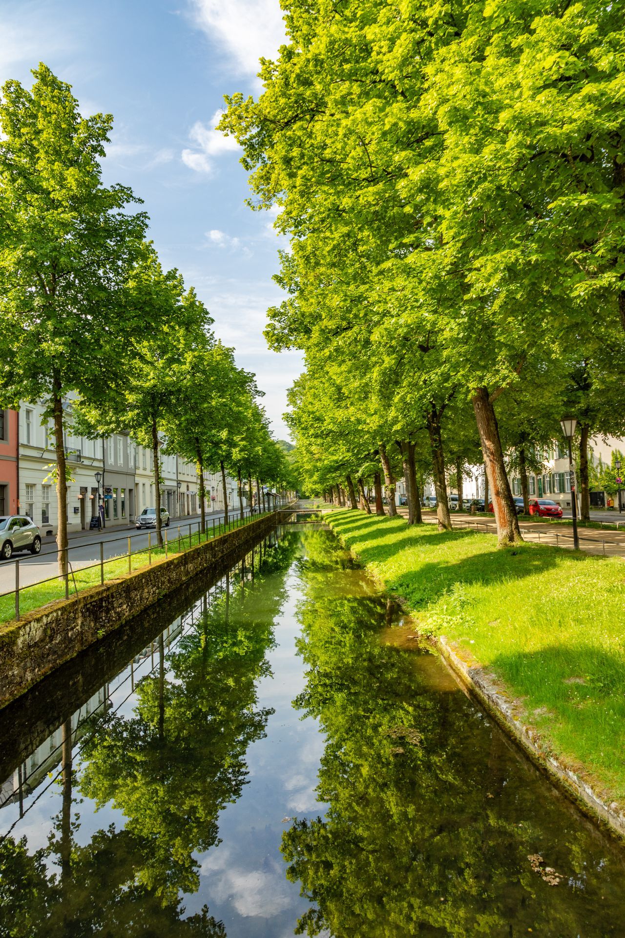 Friedrichstaler canal iis an artificial 2 km long canal in the lippische town of Detmold errected by the prince Adolf to connect the castle with a water mill