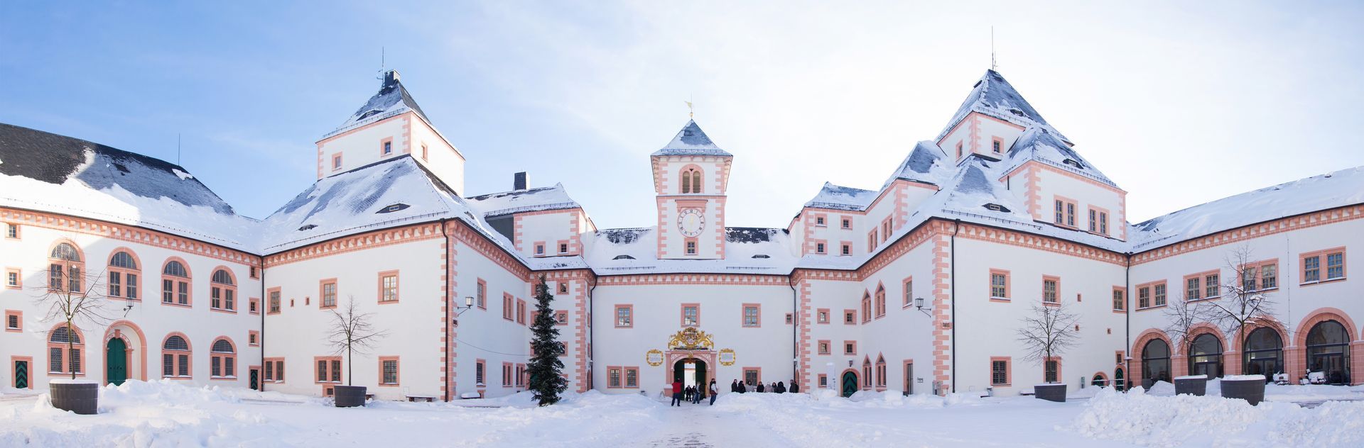 Schloss Augustusburg, Schlosshof, Panorama, Chemnitz