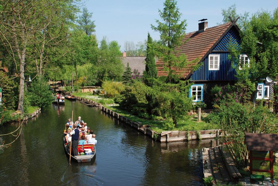 Bild zu Reise: Kahnkorso im Spreewald